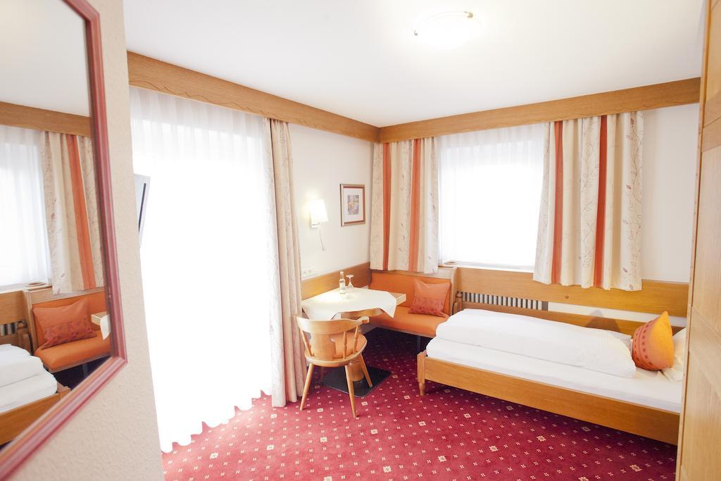 Gaestehaus Birkenhof Oberstdorf Kamer foto